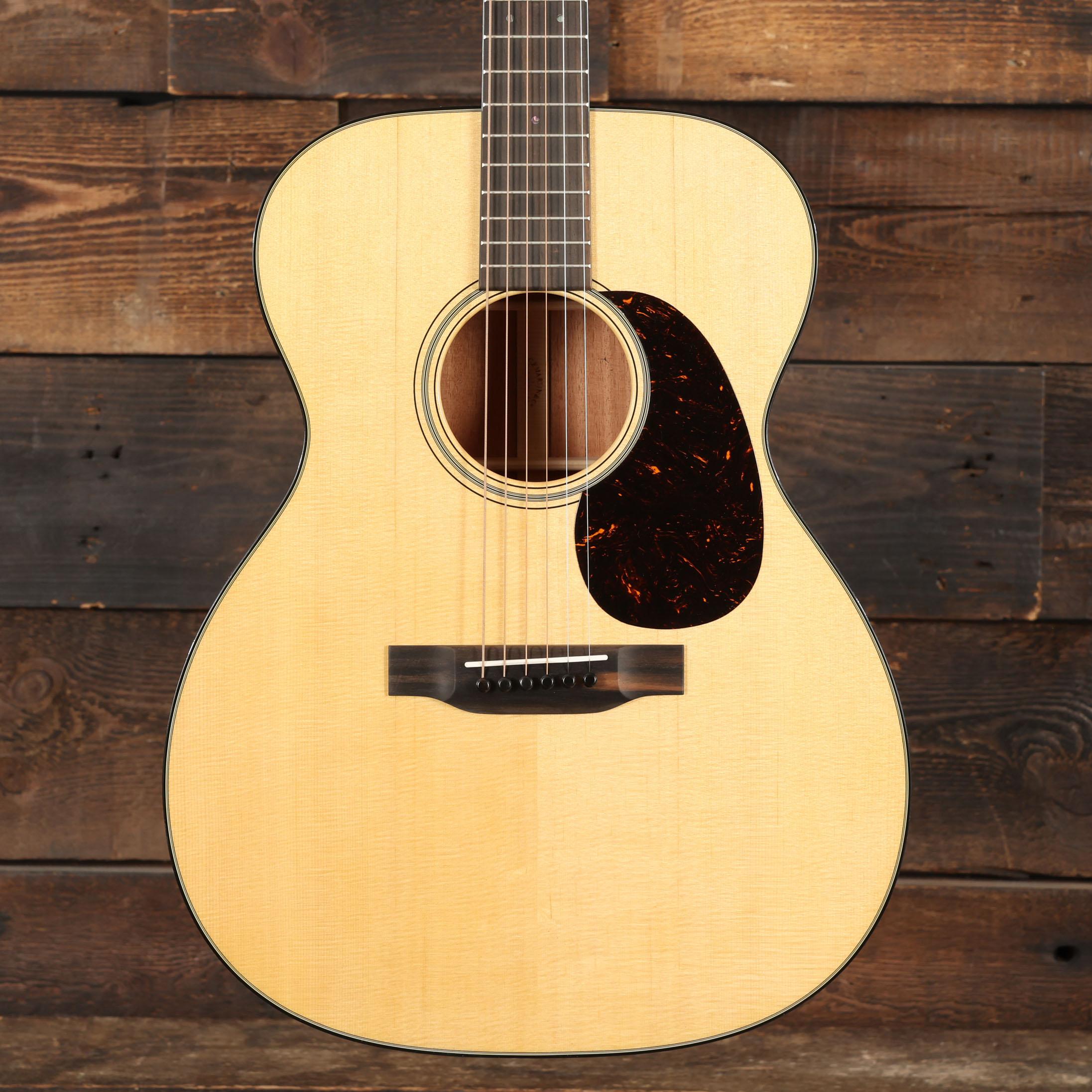 Martin Standard Series 000-18 Acoustic Guitar - Andertons Music Co.